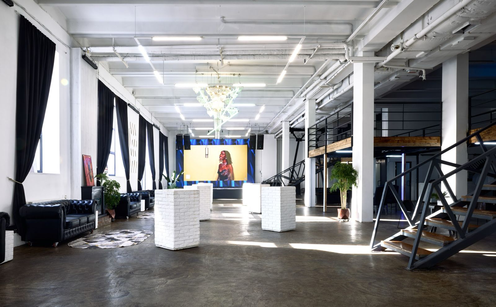 listing card gallery